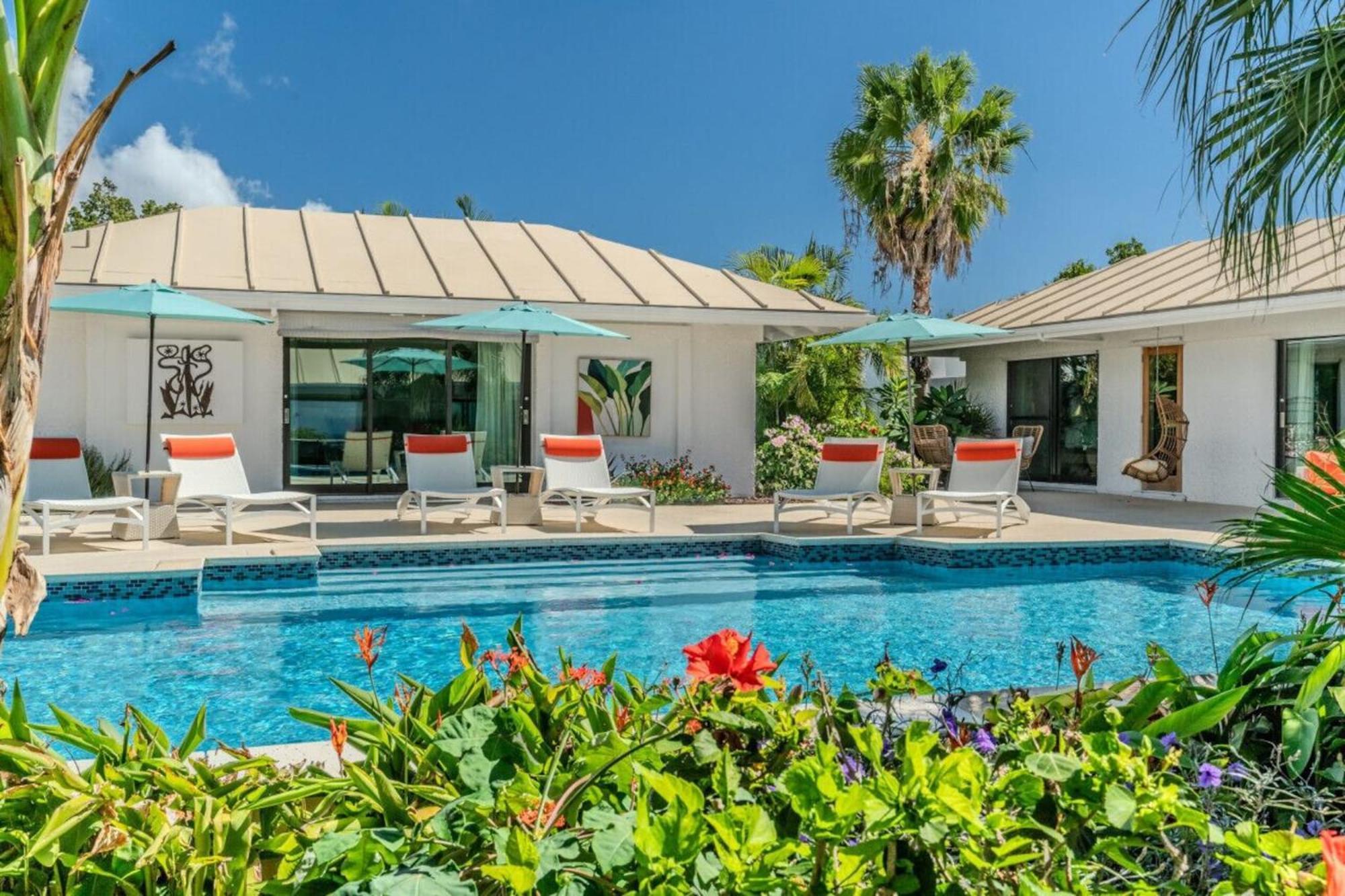 Royal Villa With A Huge Swimming Pool Cowell Battery ภายนอก รูปภาพ