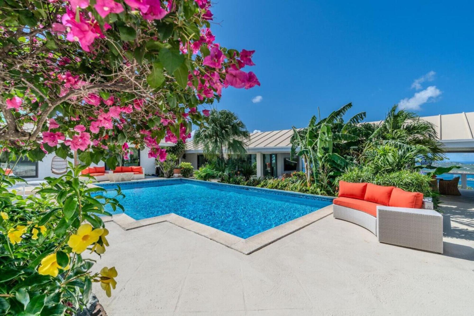 Royal Villa With A Huge Swimming Pool Cowell Battery ภายนอก รูปภาพ