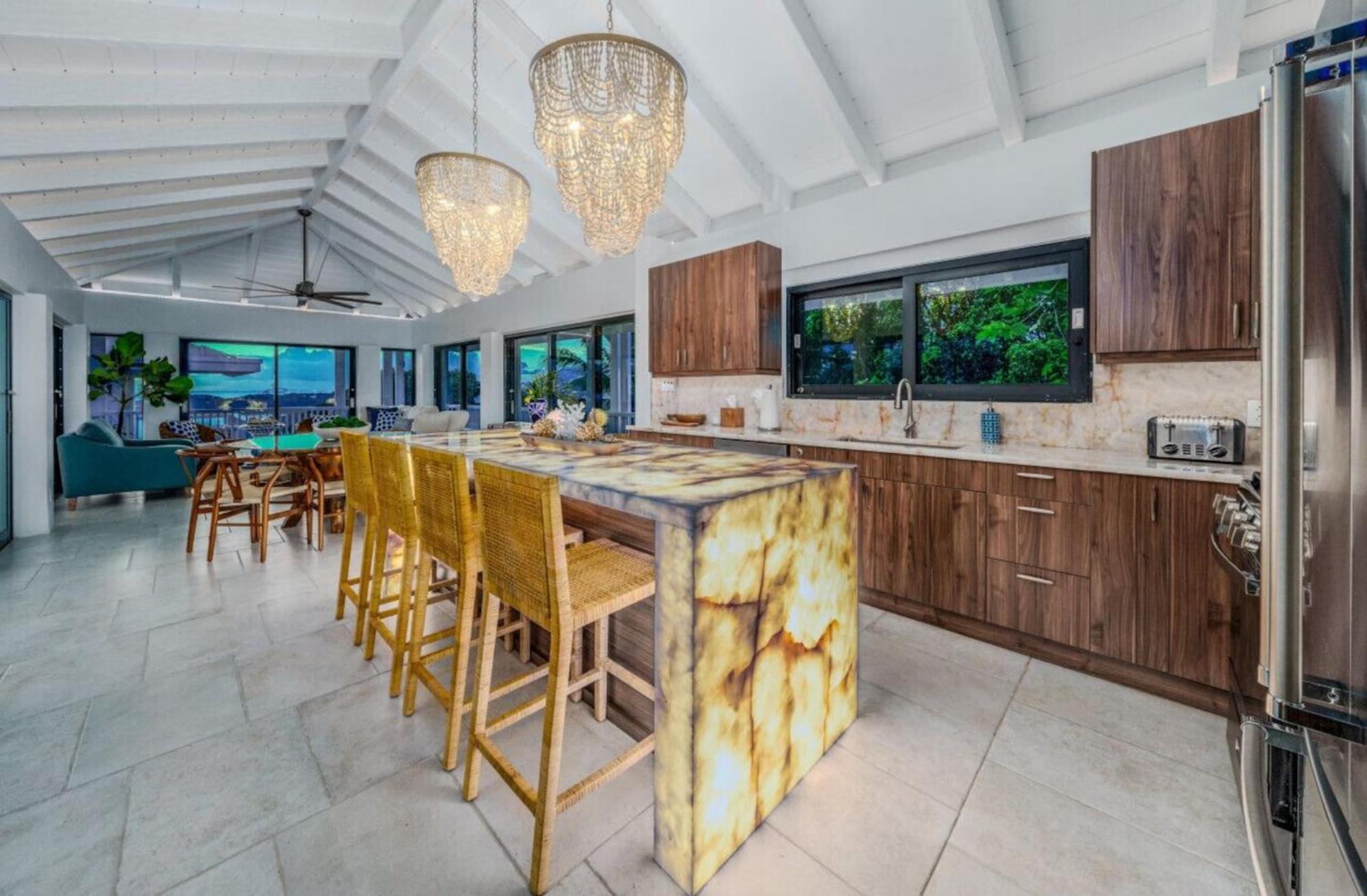 Royal Villa With A Huge Swimming Pool Cowell Battery ภายนอก รูปภาพ