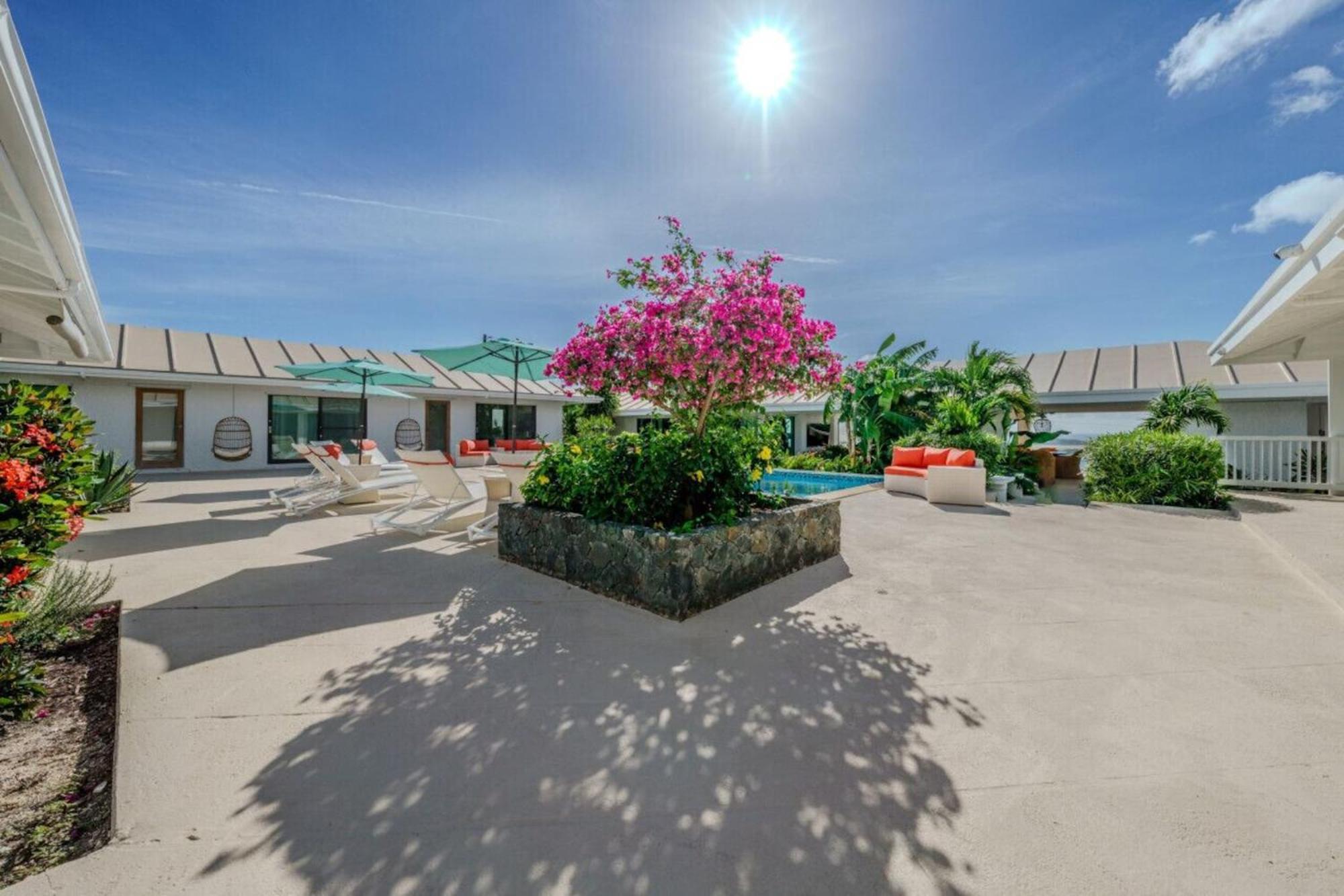 Royal Villa With A Huge Swimming Pool Cowell Battery ภายนอก รูปภาพ