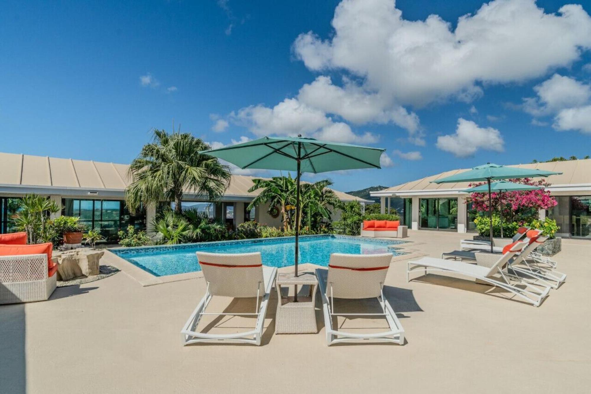 Royal Villa With A Huge Swimming Pool Cowell Battery ภายนอก รูปภาพ